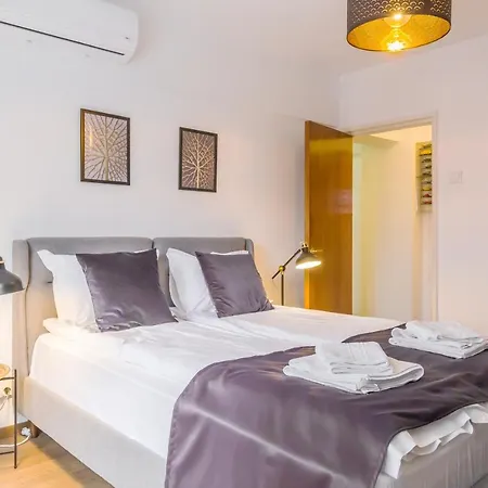 Appartement Celinesuites Scala *